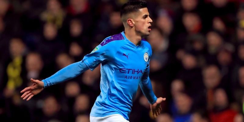 Chân dung hậu vệ cánh trái hay nhất thế giới