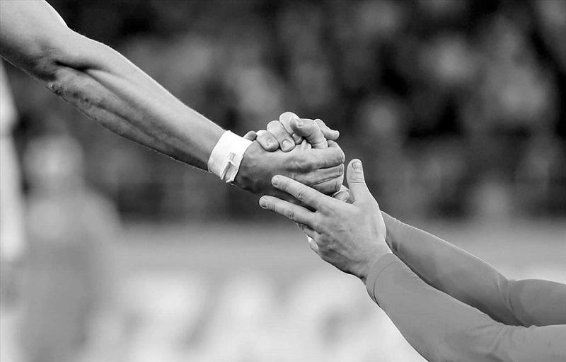 Giải thưởng cho cầu thủ chơi Fair Play là gì?