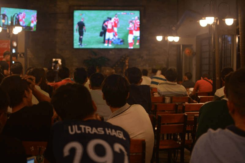 La Rose Coffee - Quán cafe có màn hình chiếu lớn nhất TP.HCM